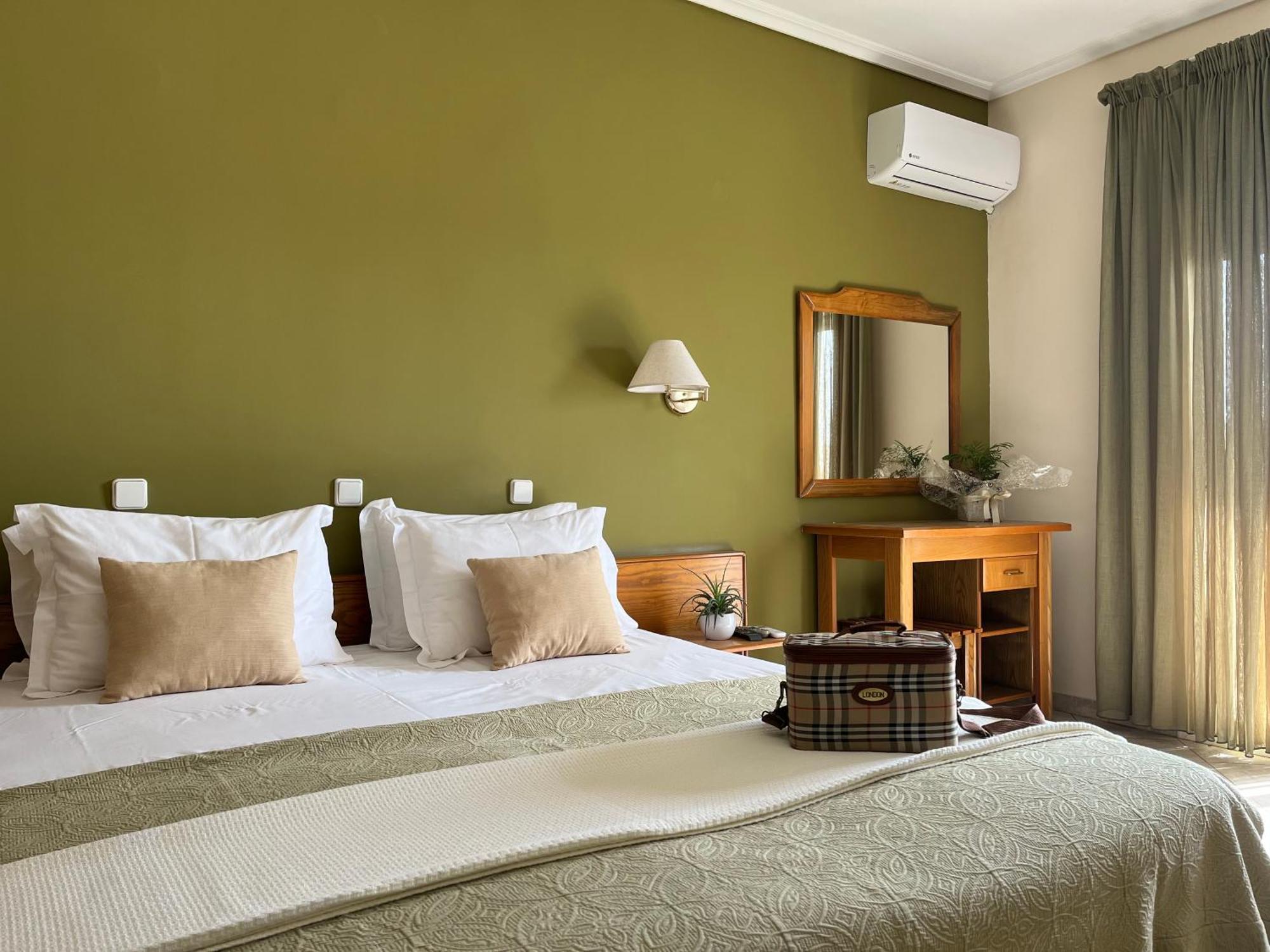 Hotel Cariatis Nea Kallikrateia Dış mekan fotoğraf