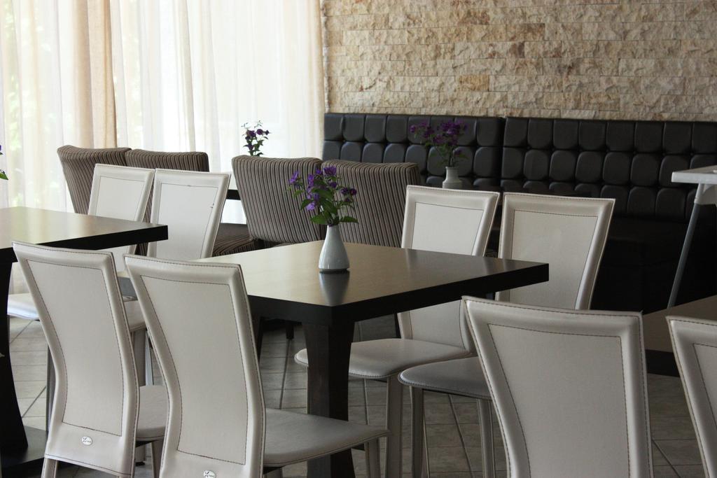 Hotel Cariatis Nea Kallikrateia Dış mekan fotoğraf