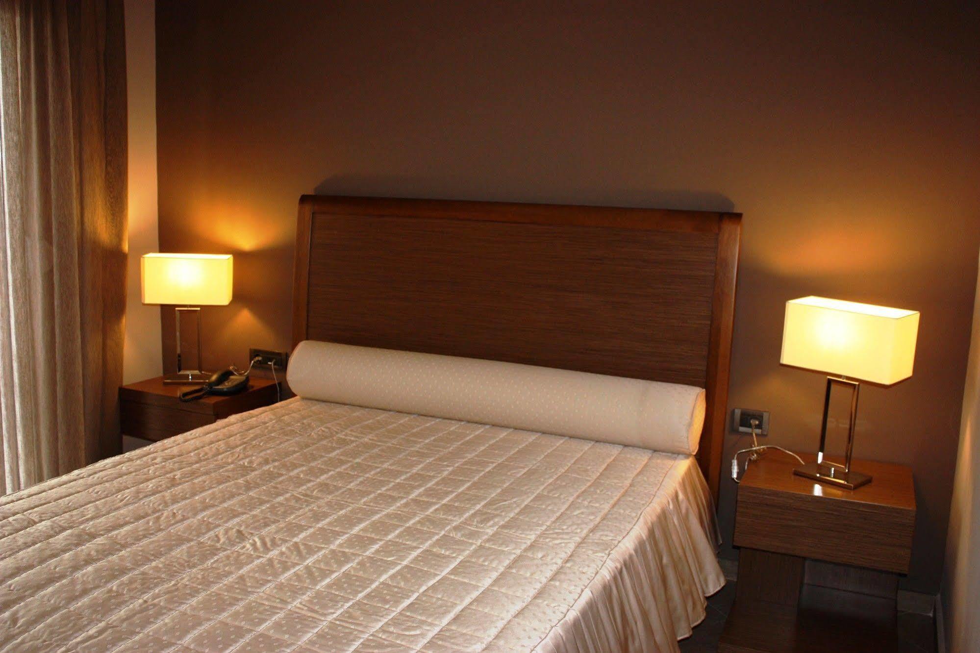 Hotel Cariatis Nea Kallikrateia Dış mekan fotoğraf